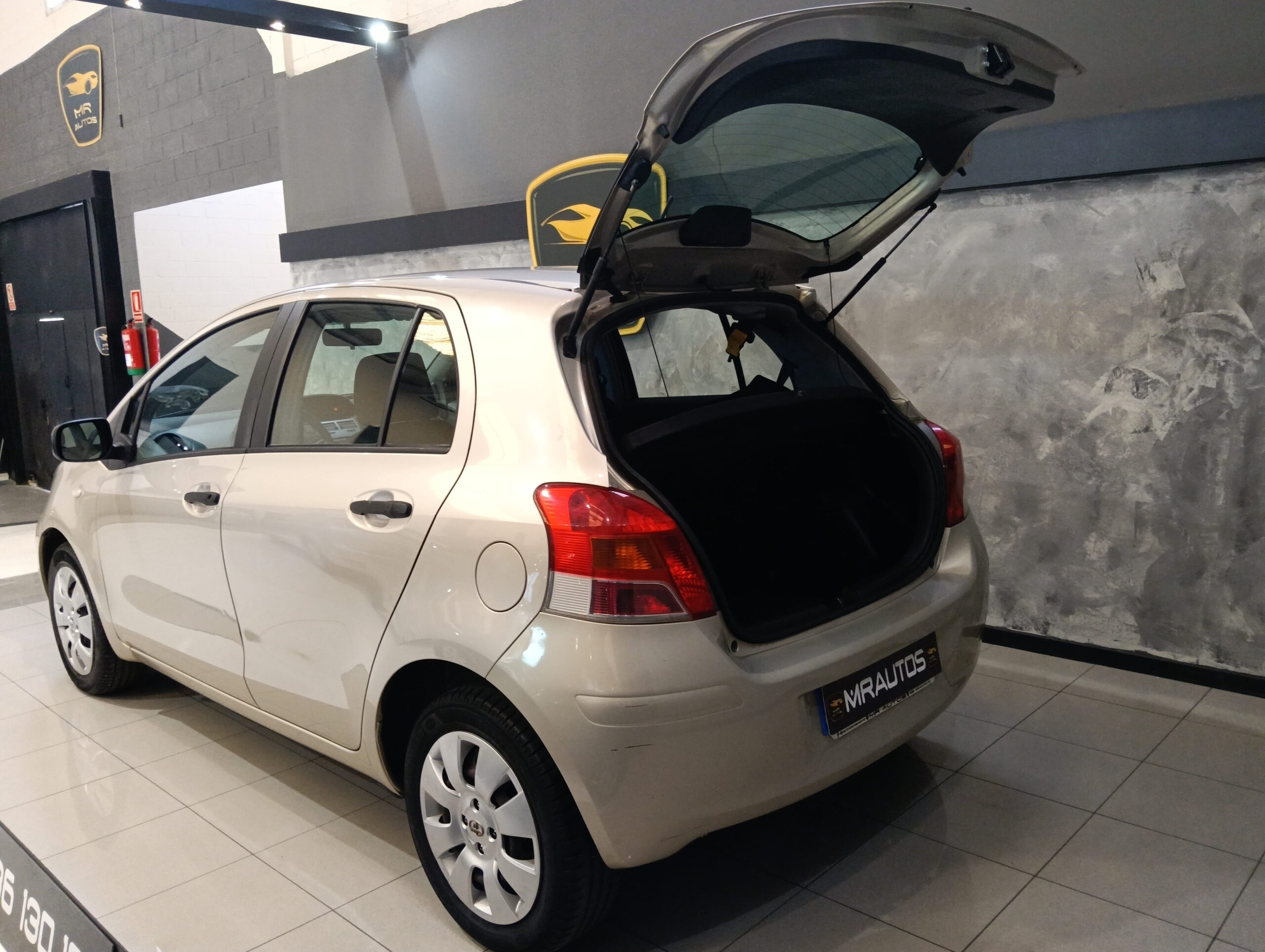 TOYOTA Yaris 1.4 D4D Active