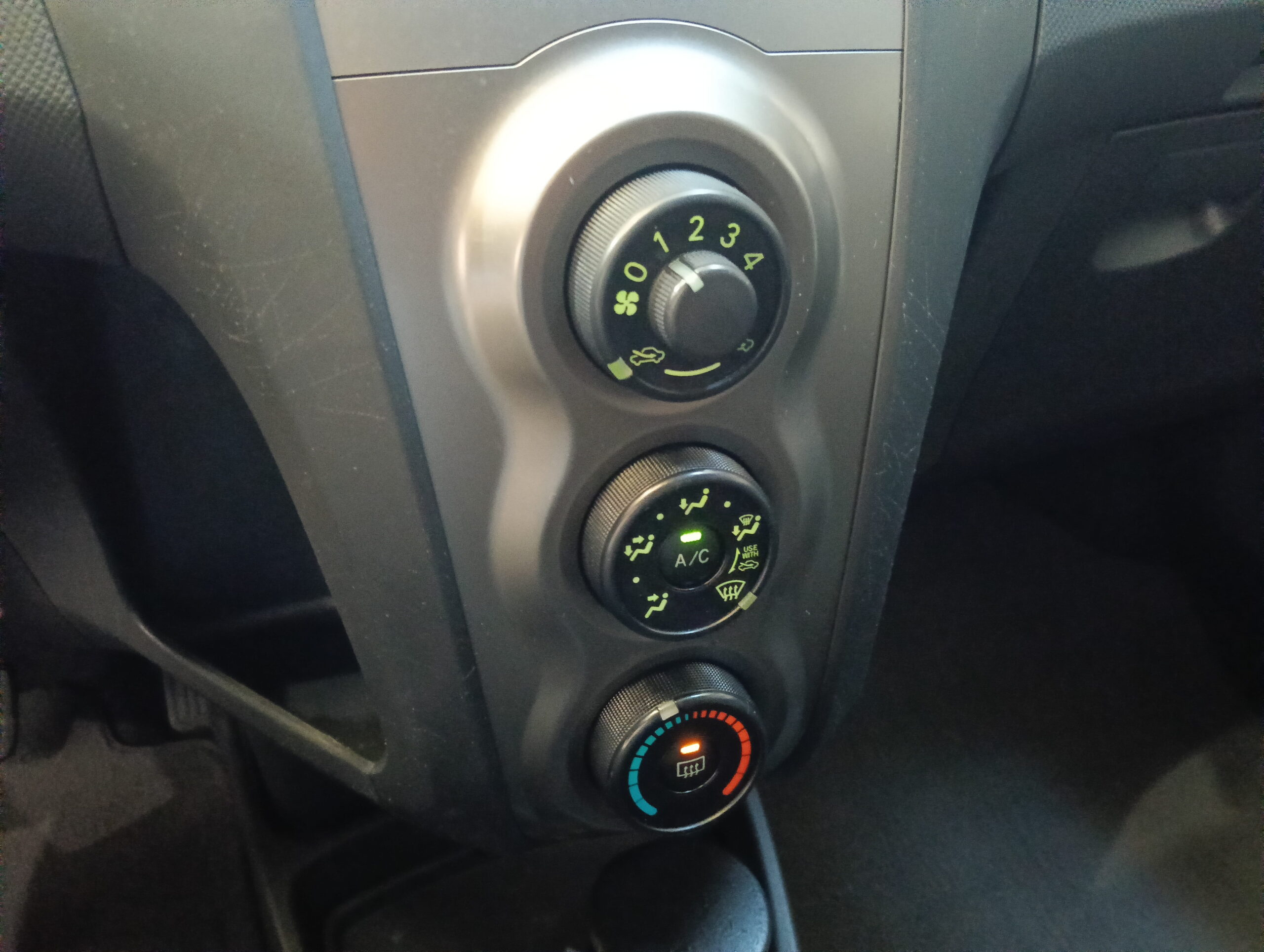 TOYOTA Yaris 1.4 D4D Active