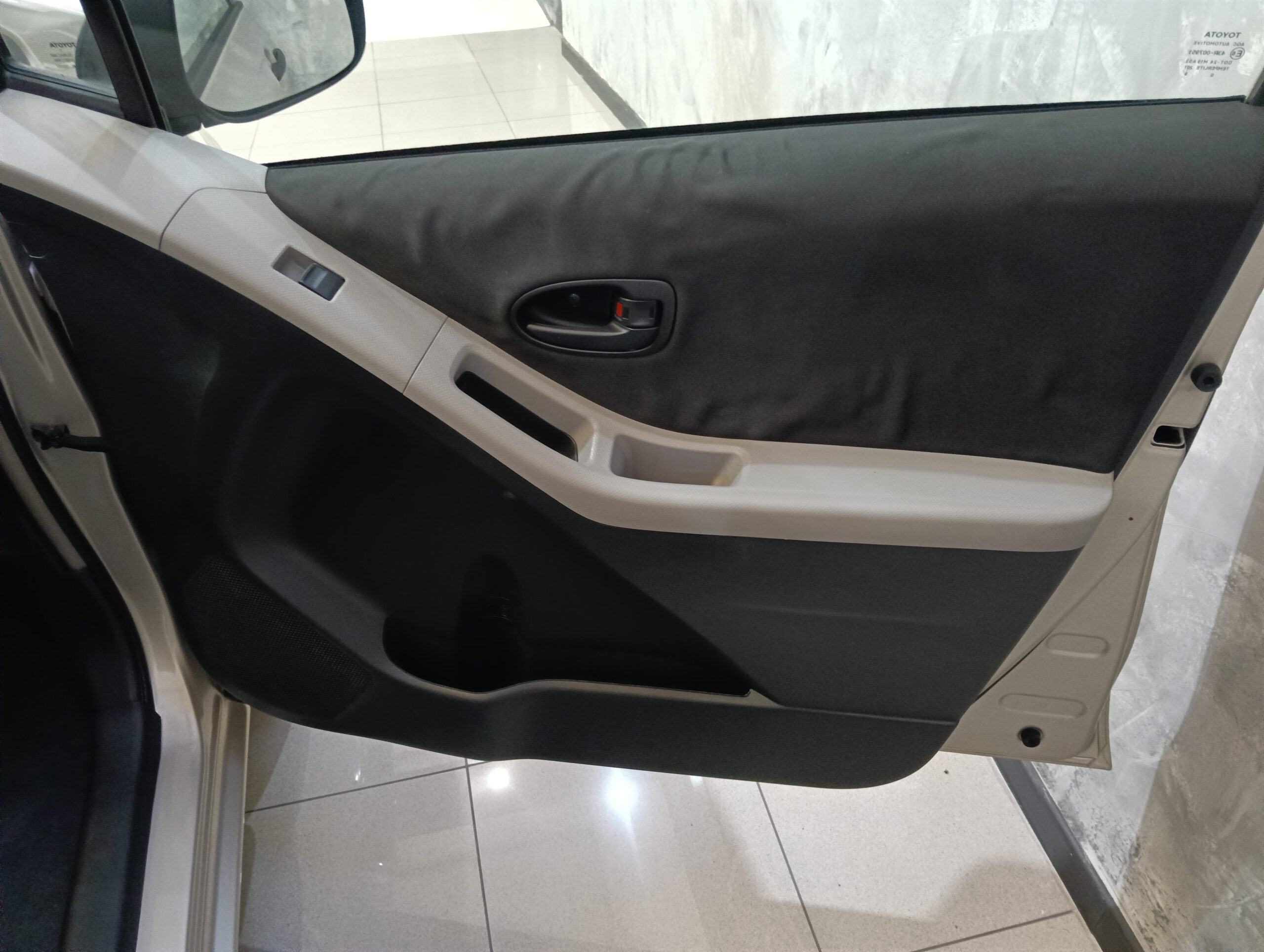 TOYOTA Yaris 1.4 D4D Active