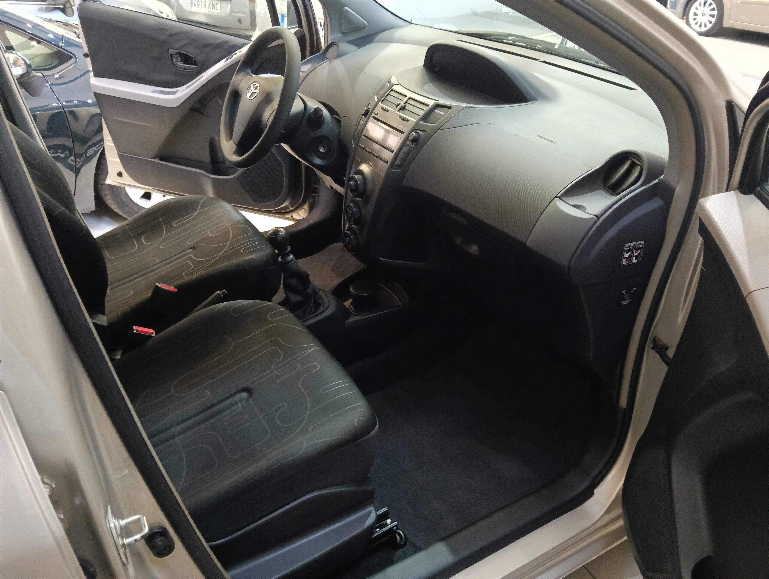 TOYOTA Yaris 1.4 D4D Active
