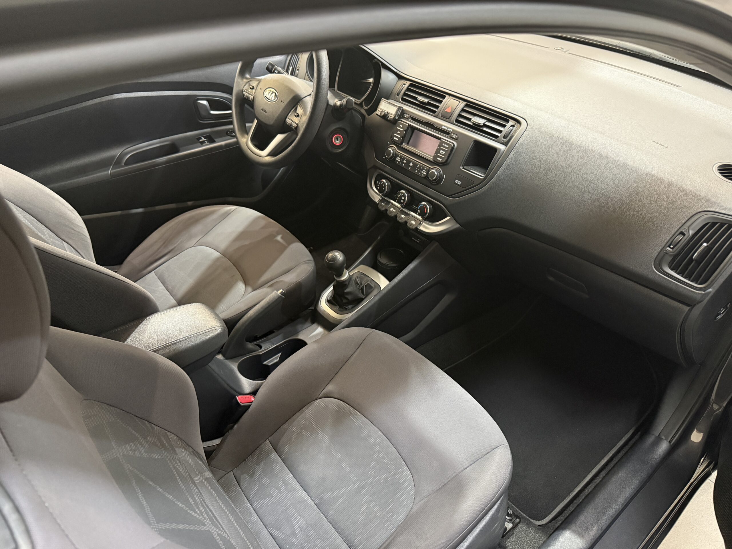 KIA Rio 1.2 CVVT Basic