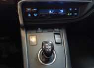 TOYOTA Auris 1.8 140H Feel Touring Sports