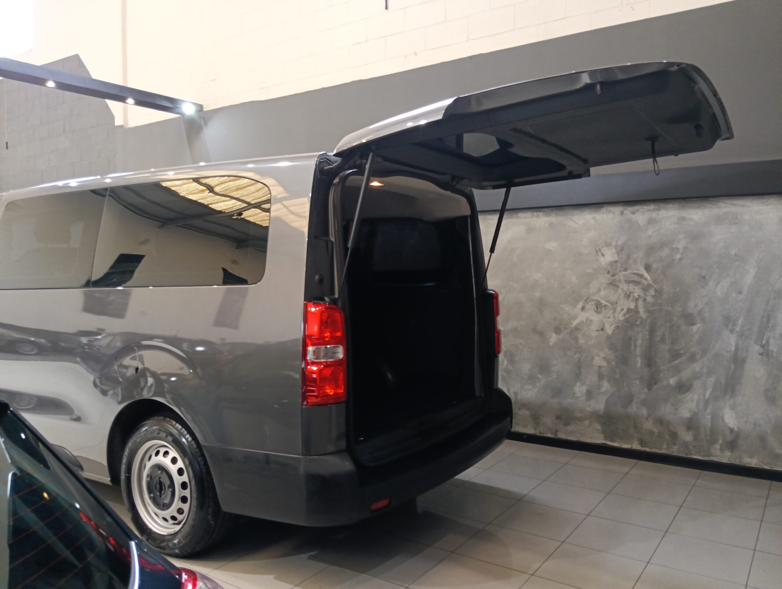 OPEL Vivaro 1.5 Diesel 88kW 120CV L Std Express