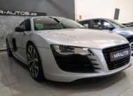 AUDI R8 4.2 FSI quattro Manual