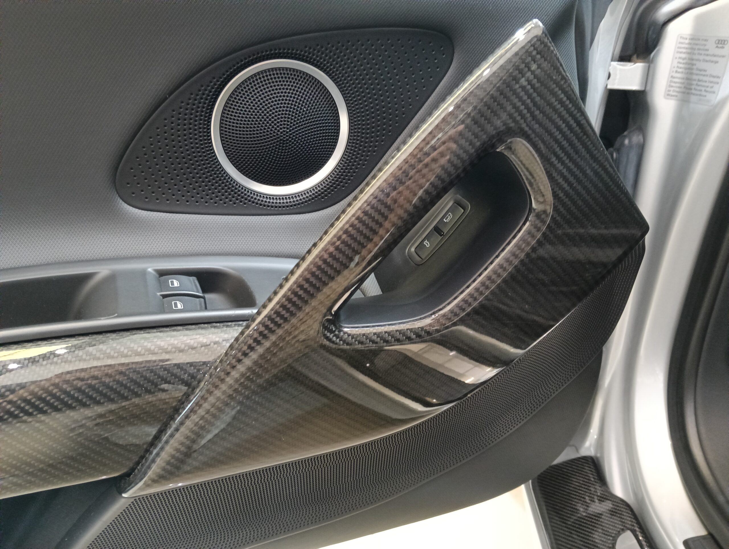 AUDI R8 4.2 FSI quattro Manual