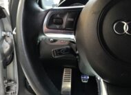 AUDI R8 4.2 FSI quattro Manual