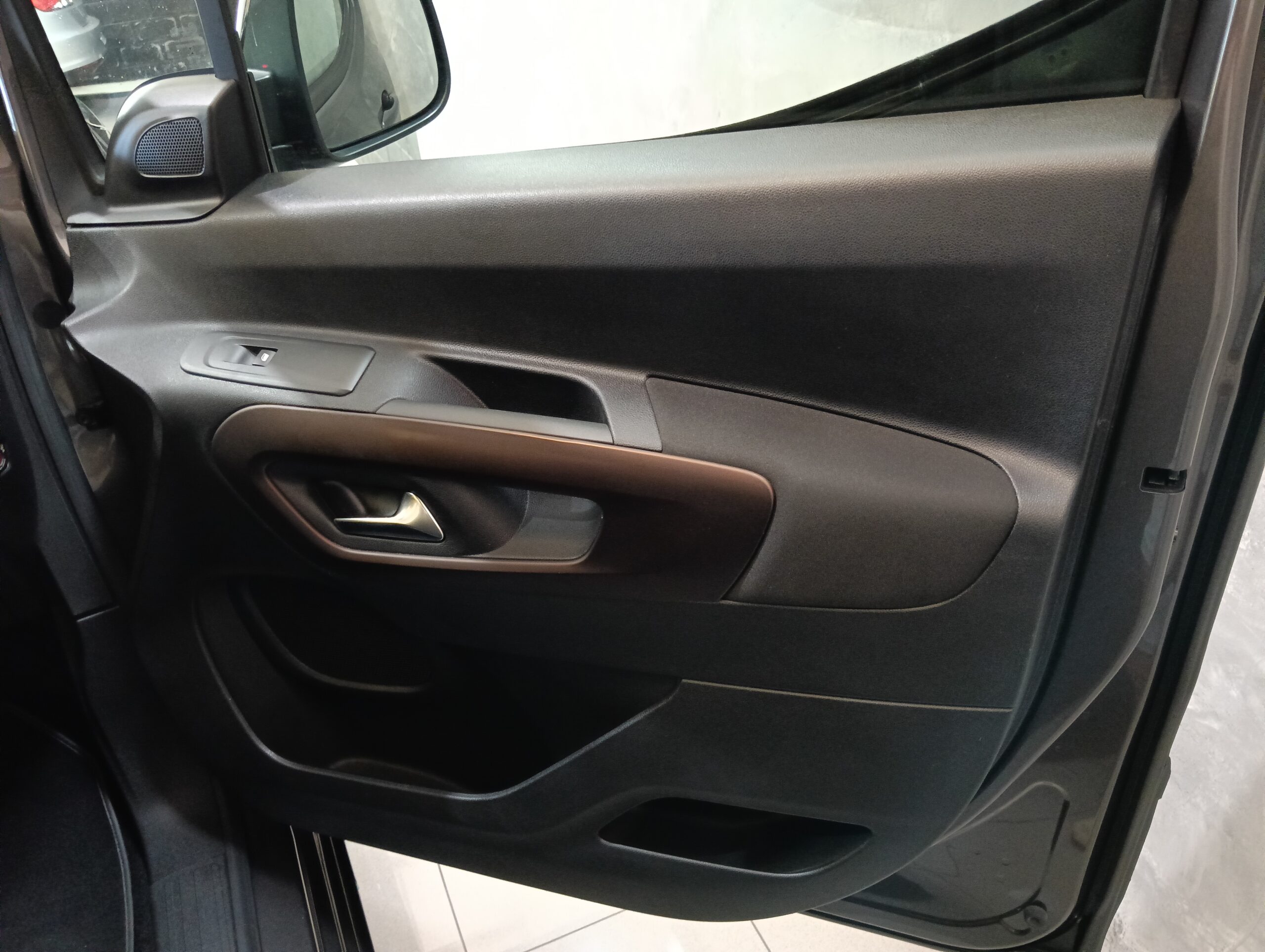 PEUGEOT Rifter GT Line Standard BlueHDi 96kW