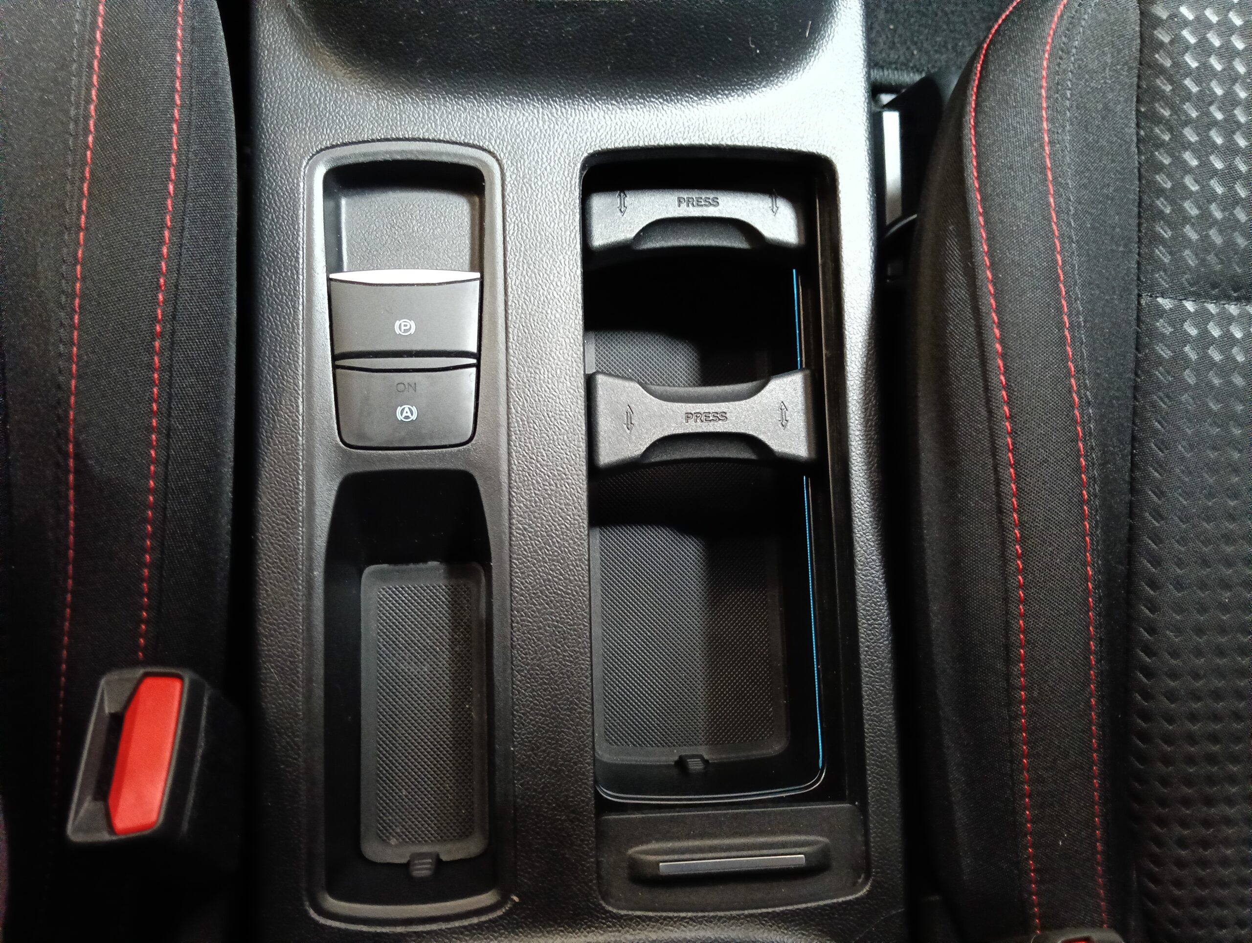 FORD FOCUS ST LINE