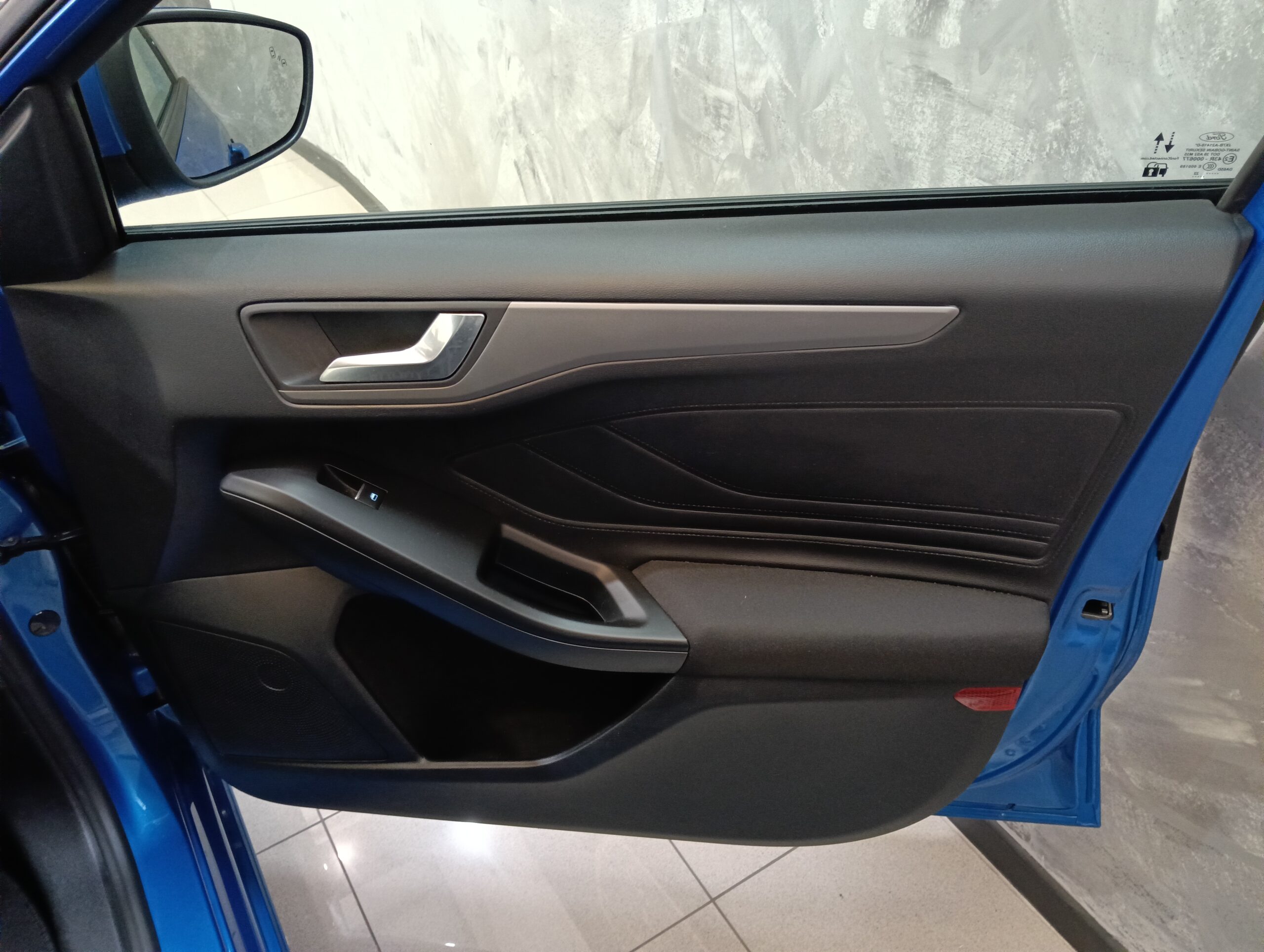 FORD FOCUS ST LINE