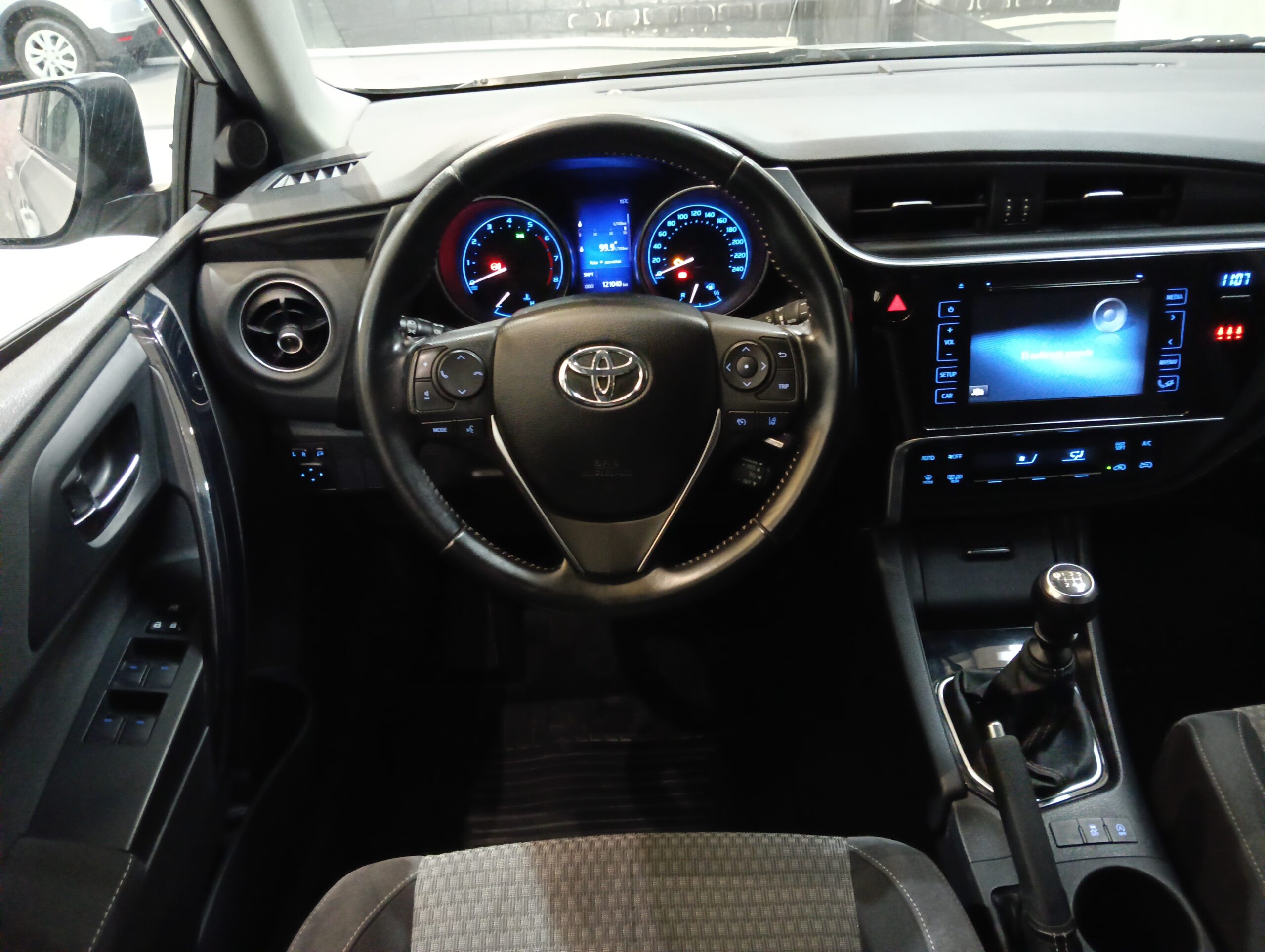 TOYOTA Auris 1.2 120T Feel